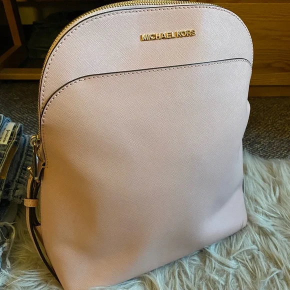 Michael Kors | Bags | Blush Pink Mk Backpack | Poshmark display picture 1
